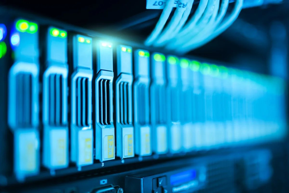 Network cables in edge POP architecture